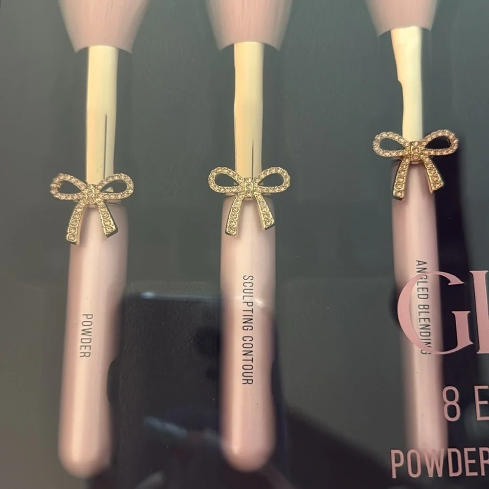 Glitz & Glam Bow makeup brushes viral 🎀🎀🎀💎💎💎
